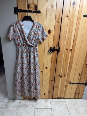SHEIN Paisley Wrap Maxi Dress in Cream and Rust